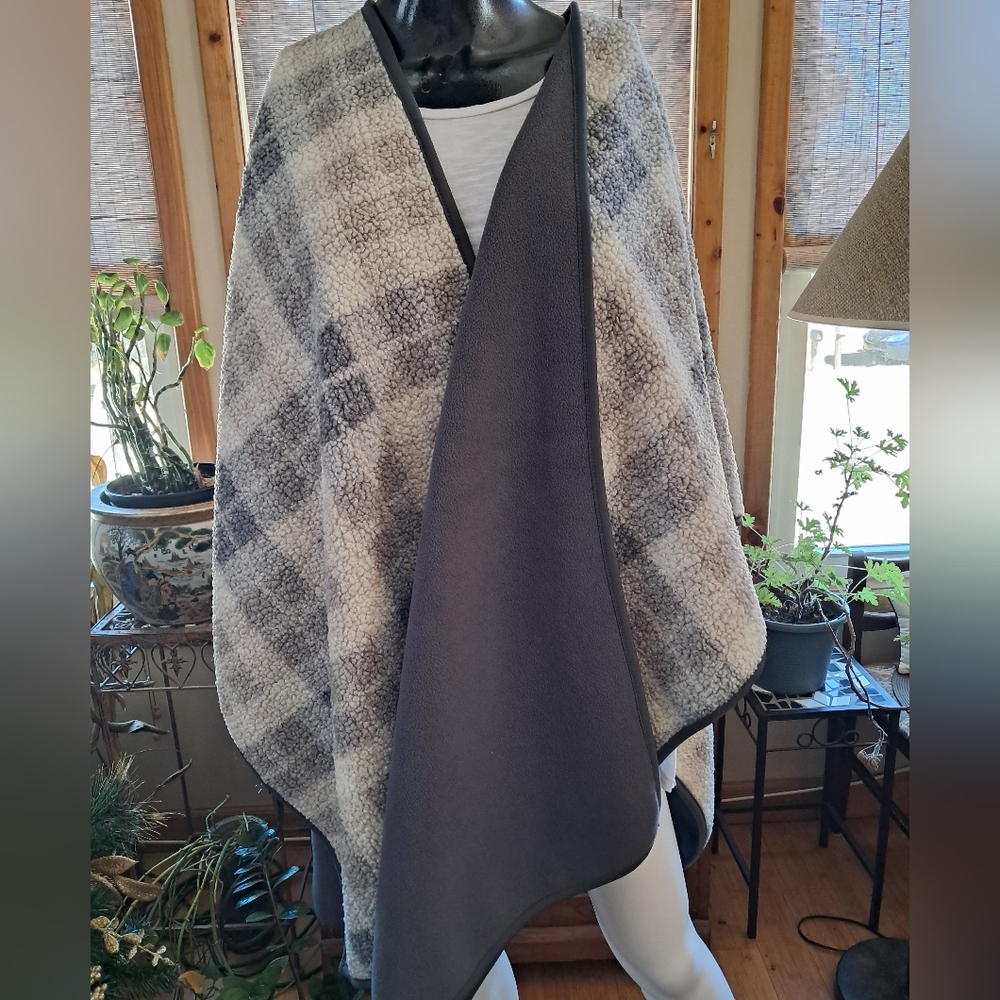 Cozy Plaid Shawl Wrap